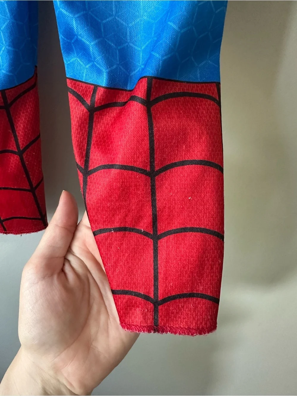 Jazwares Spiderman Superhero Costume Red and Blue with Mask 2T Halloween Play